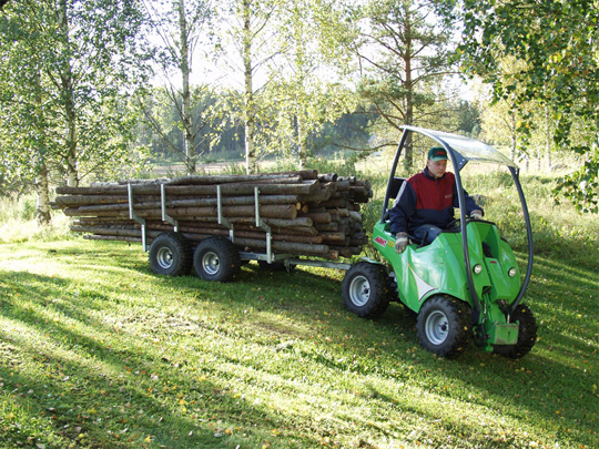 Avant® front loaders - timber trailers UK Avant sales