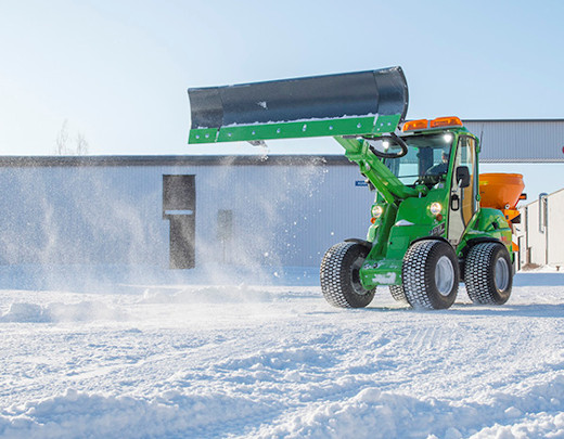 Avant® front loaders - 2500mm dozer blade UK Avant sales