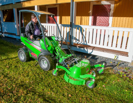 Avant® front loaders - Lawnmower 1200 UK Avant sales