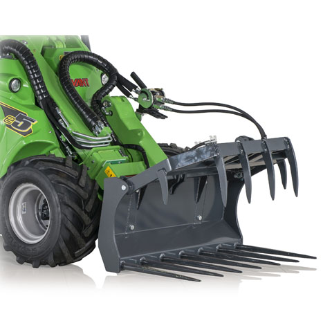 Avant® front loaders - silage fork UK Avant sales