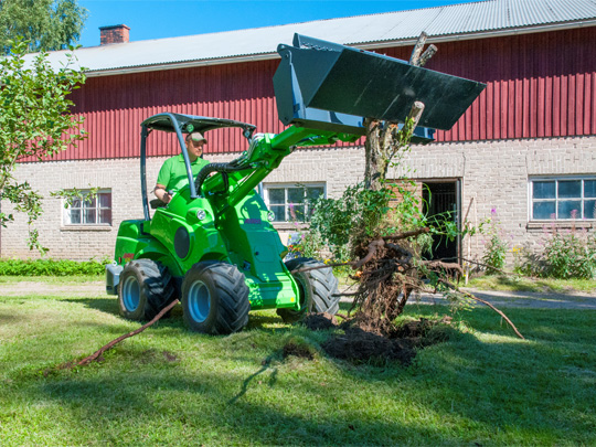 Avant® front loader attachments - 4 in 1 Bucket, tractor