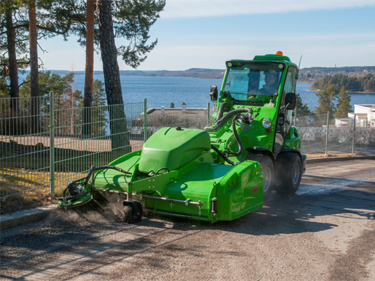 Avant® front loaders - collecting broom UK Avant sales