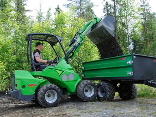 Avant® front loaders - general bucket UK Avant sales