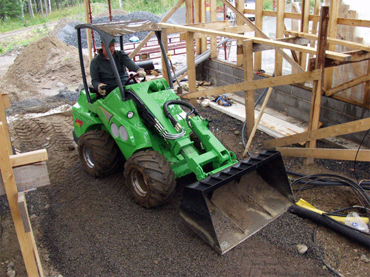 Avant® front loaders - general bucket UK Avant sales