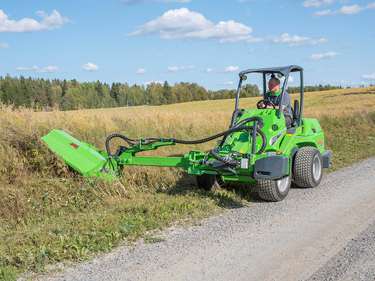 Avant® front loaders - hydraulic boom flail mowers UK Avant sales