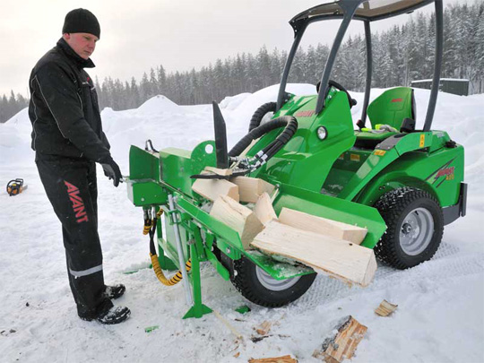 Avant® front loaders - log splitter UK Avant sales