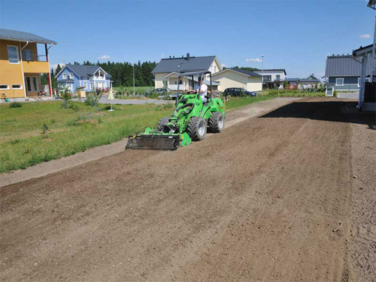 Avant® front loaders - rotary harrow UK Avant sales