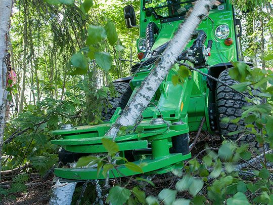 Avant® front loaders - tree shear UK Avant sales